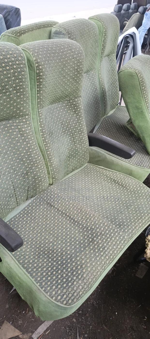 Recliners With Quality Armrest - thumbnail 10