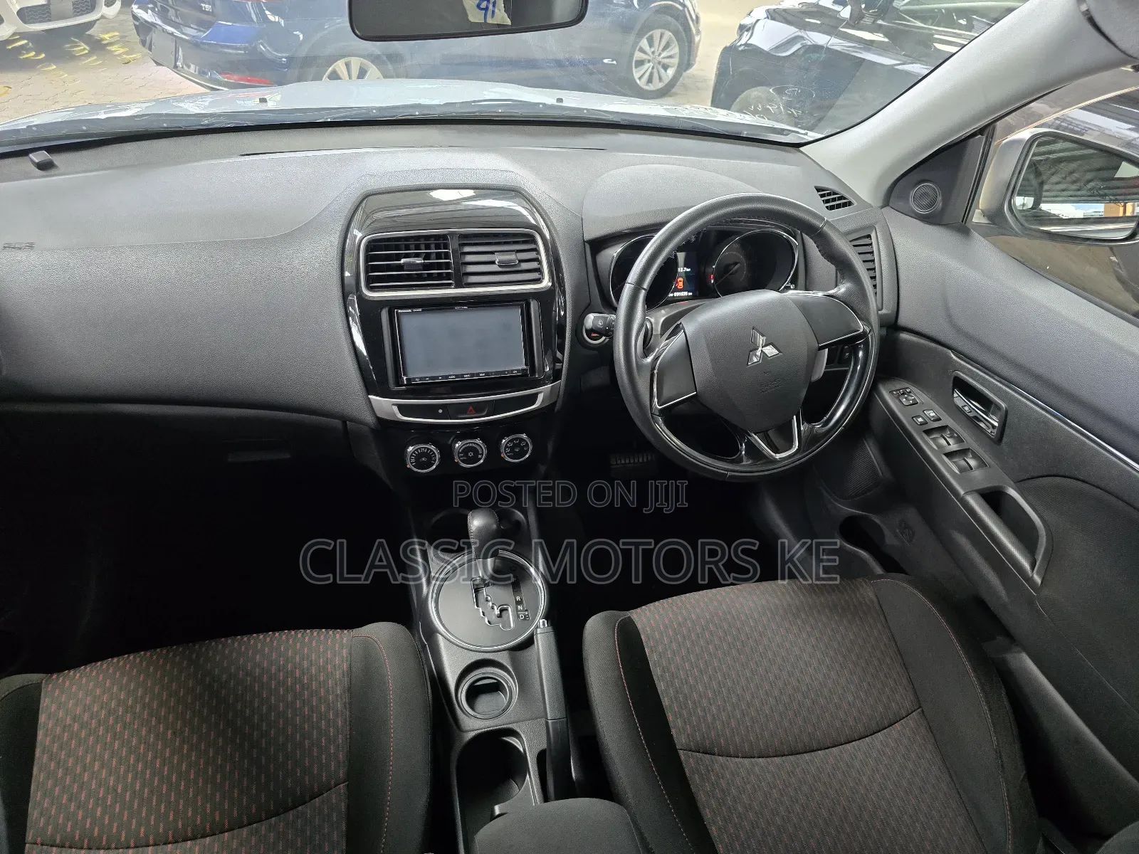 Mitsubishi RVR 2017 Silver