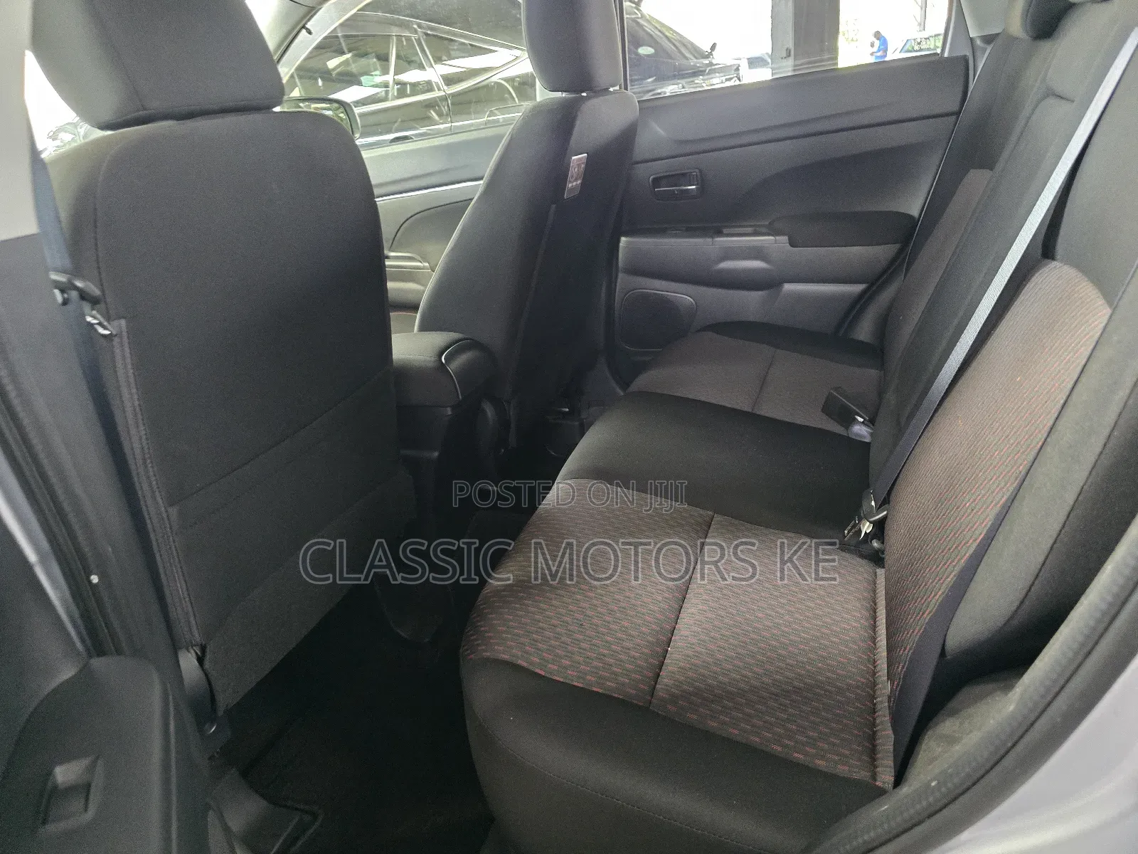 Mitsubishi RVR 2017 Silver
