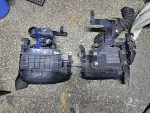 Isuzu Elf Air Cleaner Housing