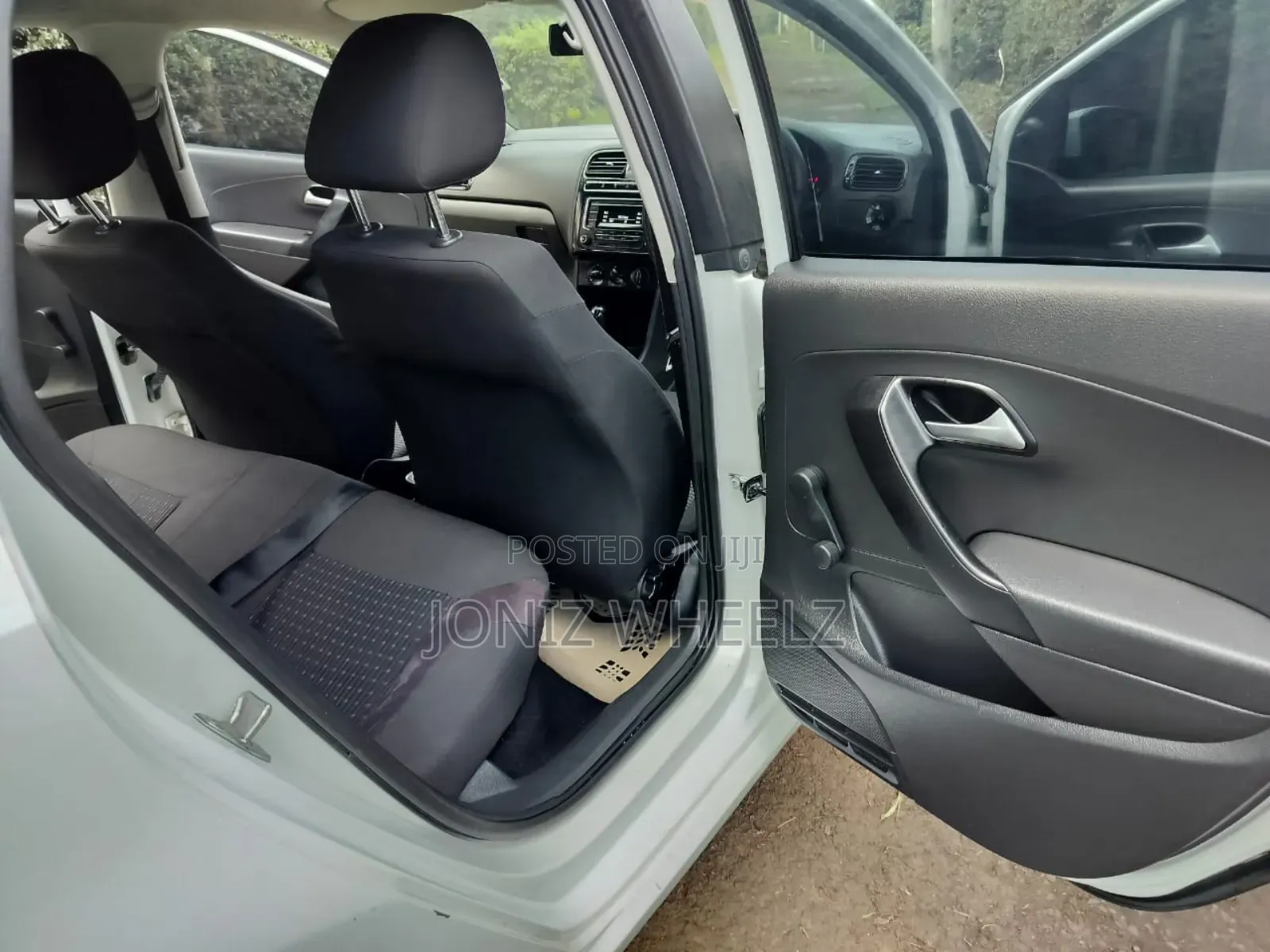 Volkswagen Polo 2019 White