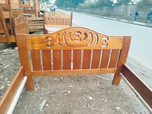 Strooong! 5by6 Mahogany Beds + Free Delivery.