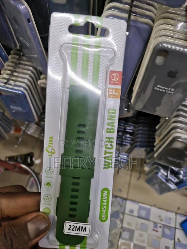 22mm Silicone Watch Band -Green - main view