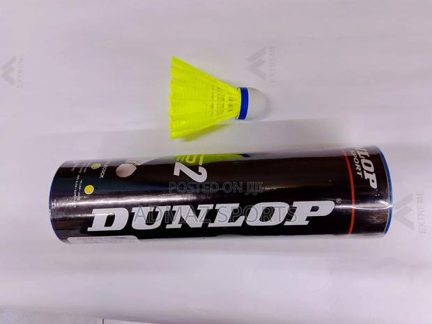 Dunlop Badminton Shuttlecocks - thumbnail 3