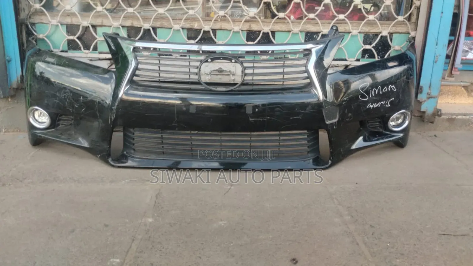 Lexus Saloon Front Bumper Complete
