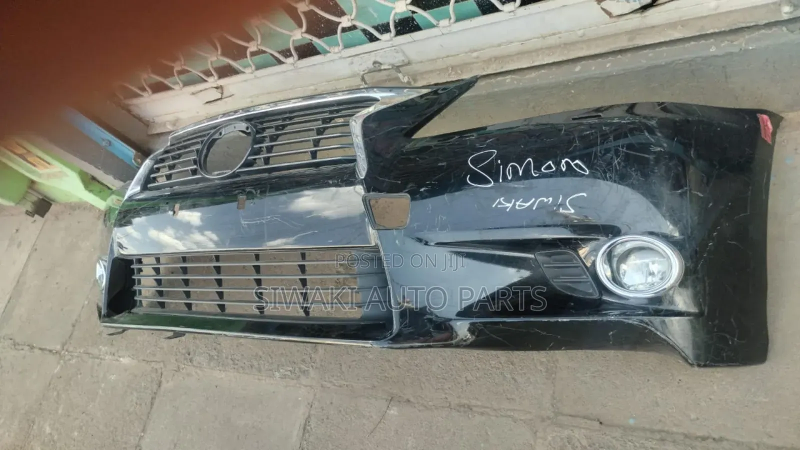 Lexus Saloon Front Bumper Complete