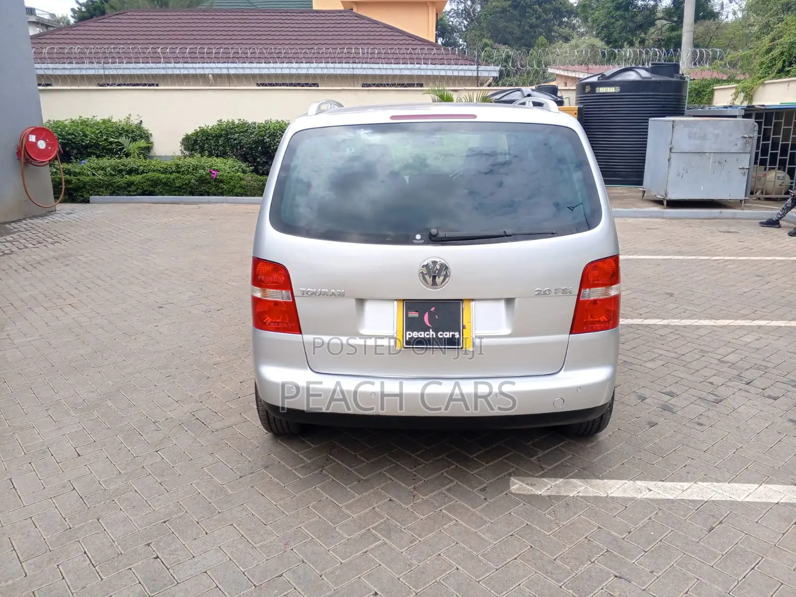 Volkswagen Touran 2007 Silver