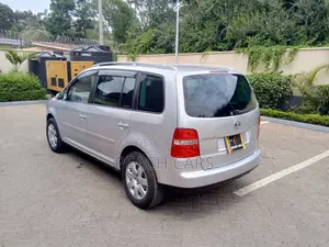 Volkswagen Touran 2007 Silver
