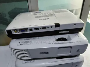 Projectors Rental Services