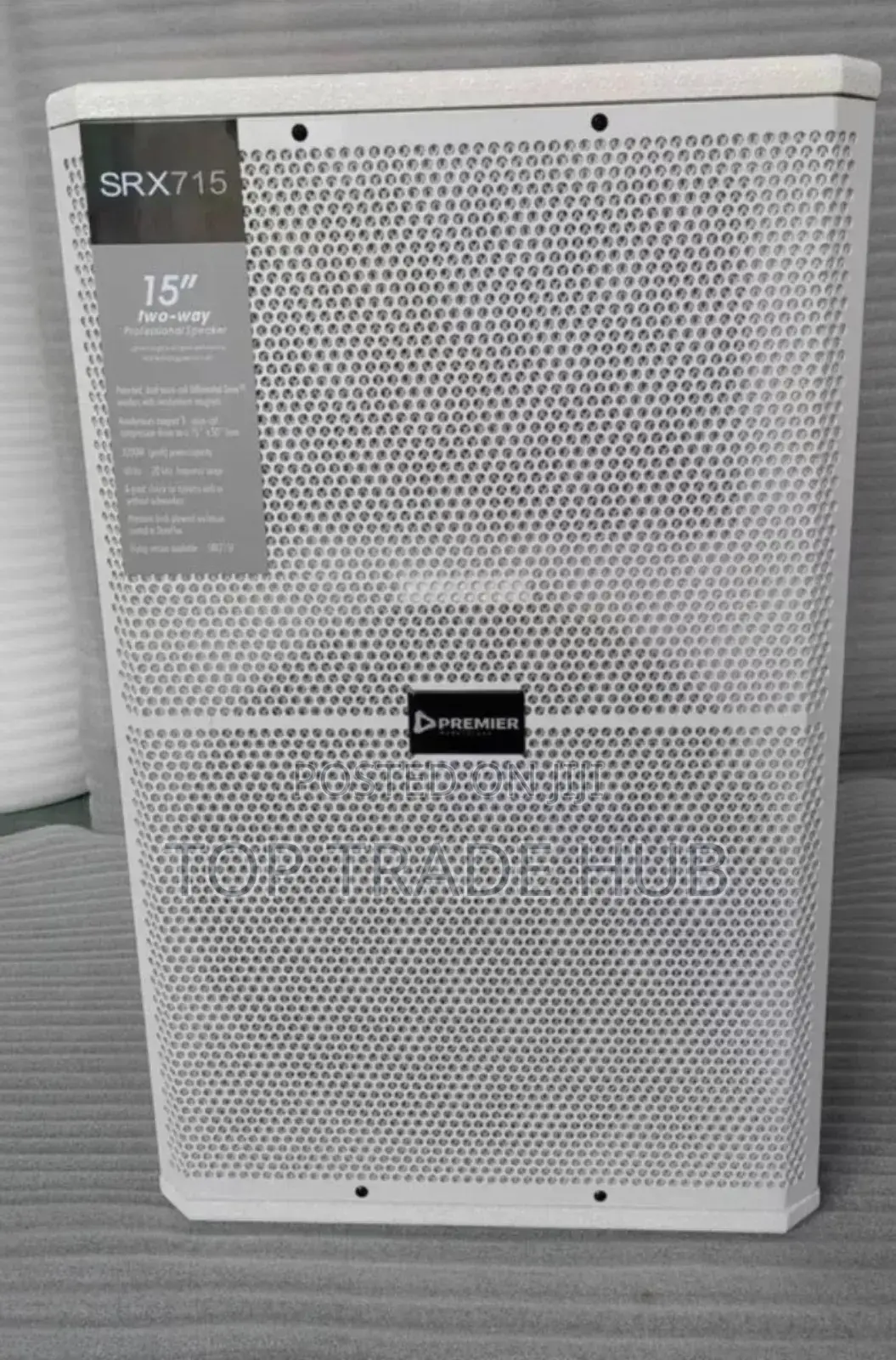 Premier SRX715 15" Two Way Wooden Speaker
