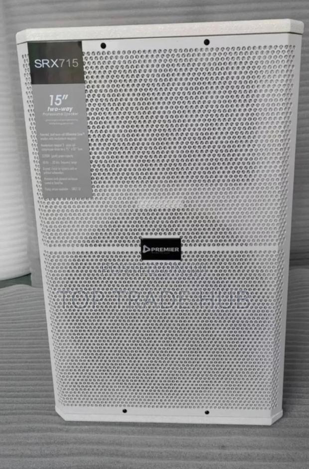 Premier SRX715 15" Two Way Wooden Speaker
