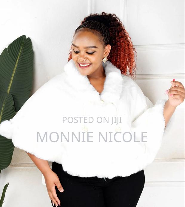 Glamorous Warm Bolero/Poncho - thumbnail 3