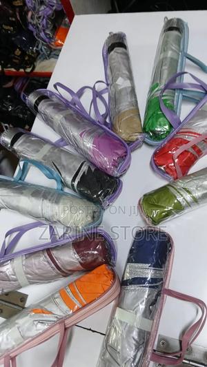 Foldable Pocket Umbrella - thumbnail 2