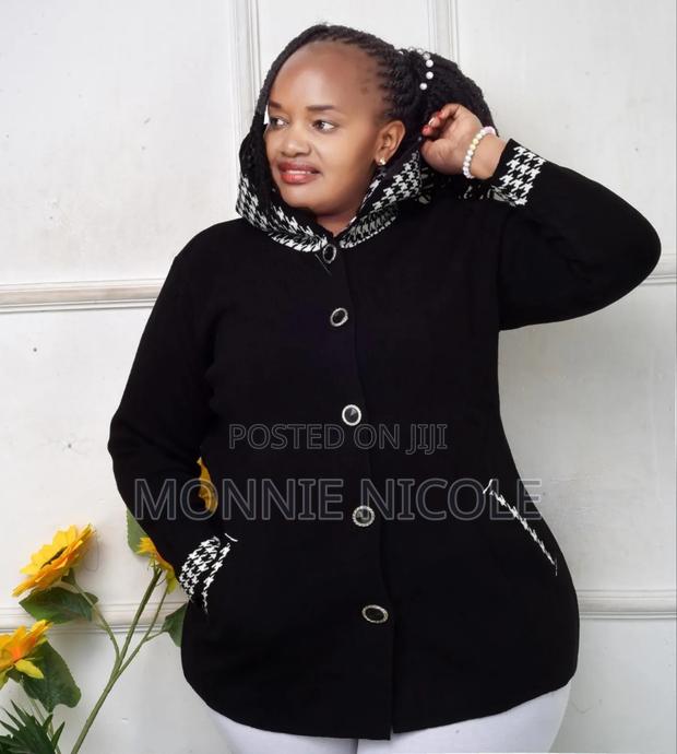 Black Sweater. Plus Size
