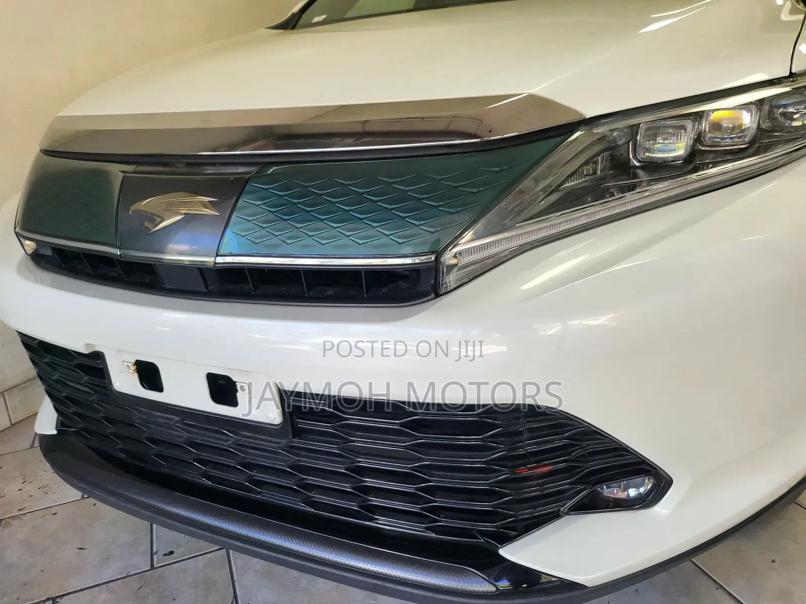 Toyota Harrier 2017 White