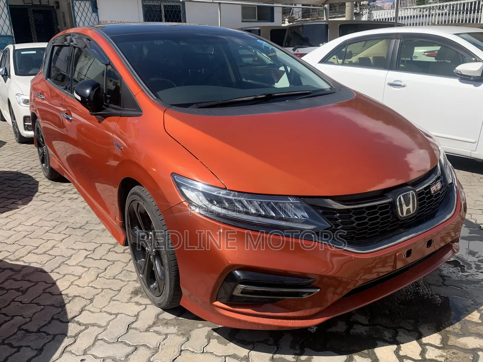 Honda Jade 2017 Orange