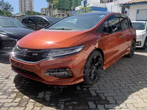 Honda Jade 2017 Orange