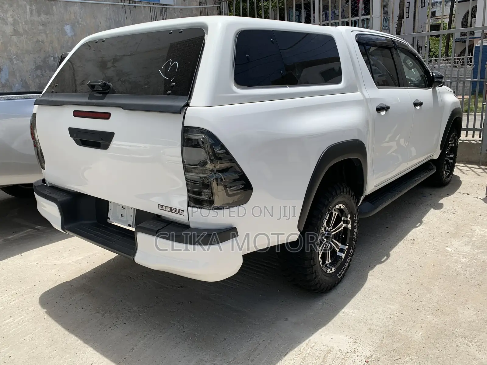Toyota Hilux 2020 Pearl