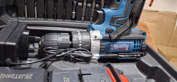 Bosch Cordless Drill Big 2battery - thumbnail 2