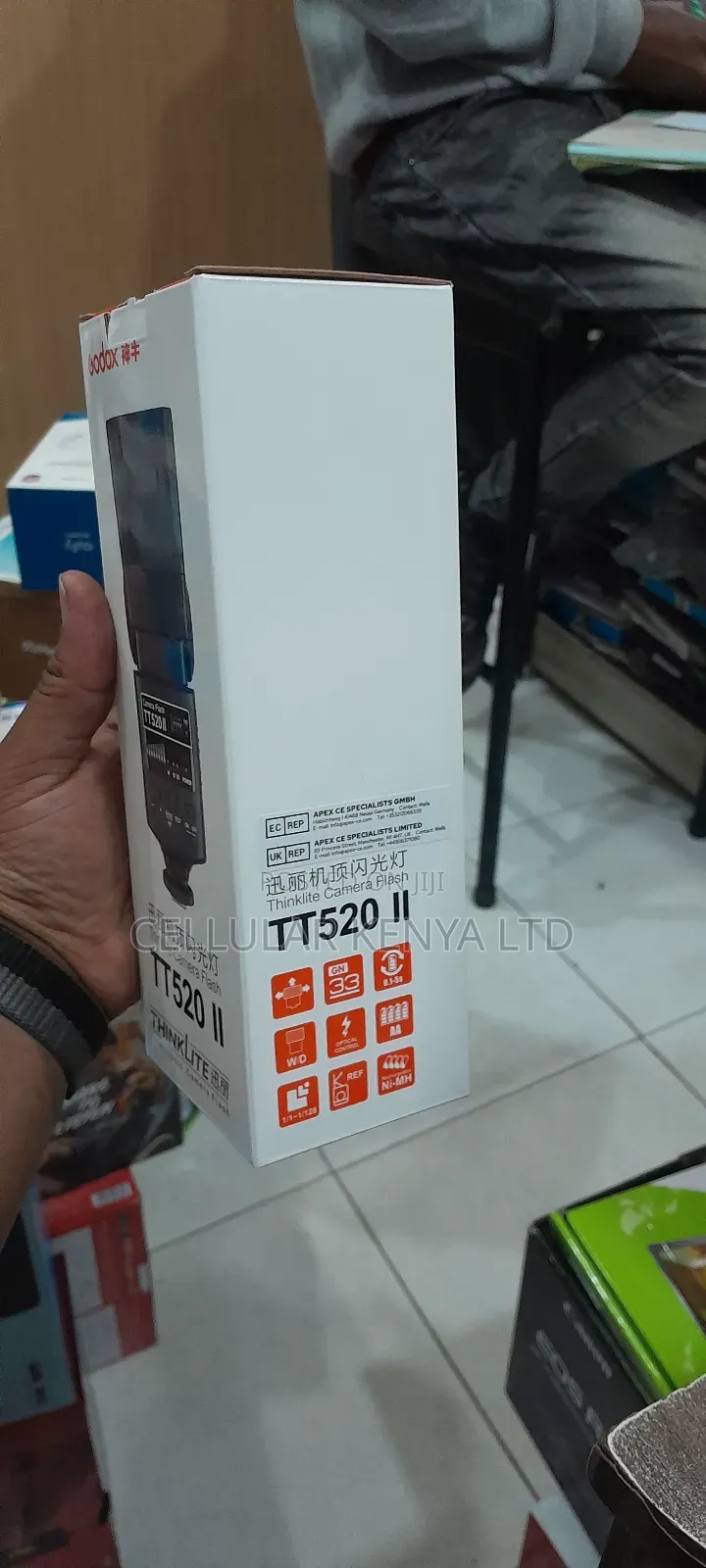 Godox TT520II Camera Speedlite