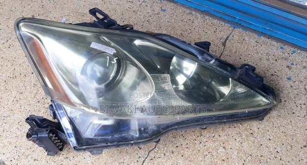 Lexus Saloon Headlight Xenon