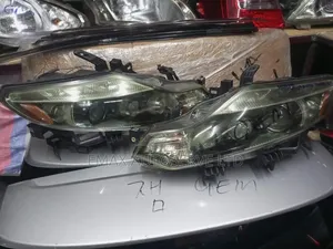 Headlight Nissan Murano 2012 Xenon