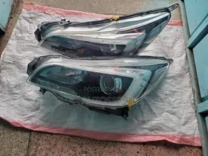 Headlight Subaru Legacy 2017 Bs9
