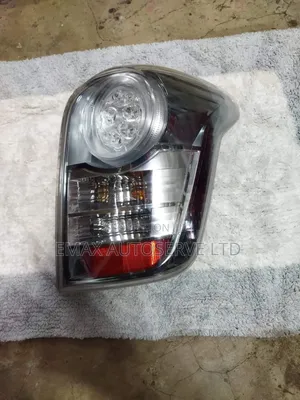 Taillight Fielder 2010 Clear