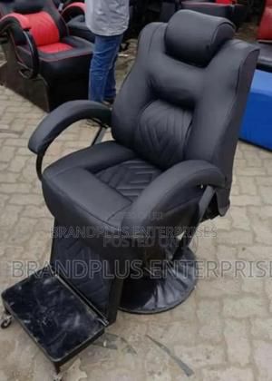 Elegant Barber's Chair - main view