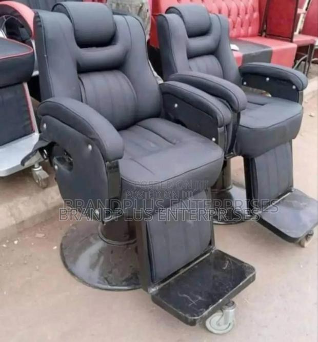 Barbershop Seat - main view