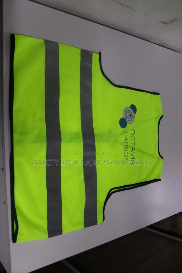 Best Zipped Reflector Vest-branded