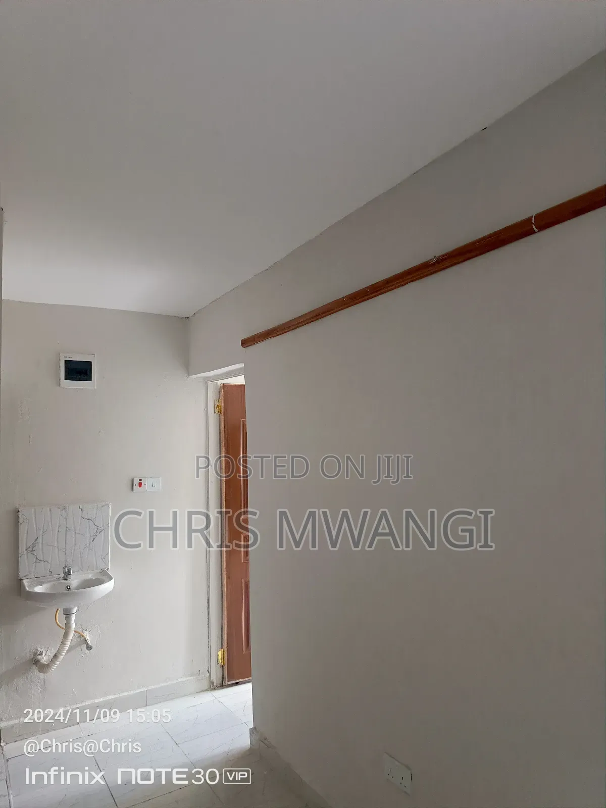1bdrm Block of Flats in Kamakis Estate for sale
