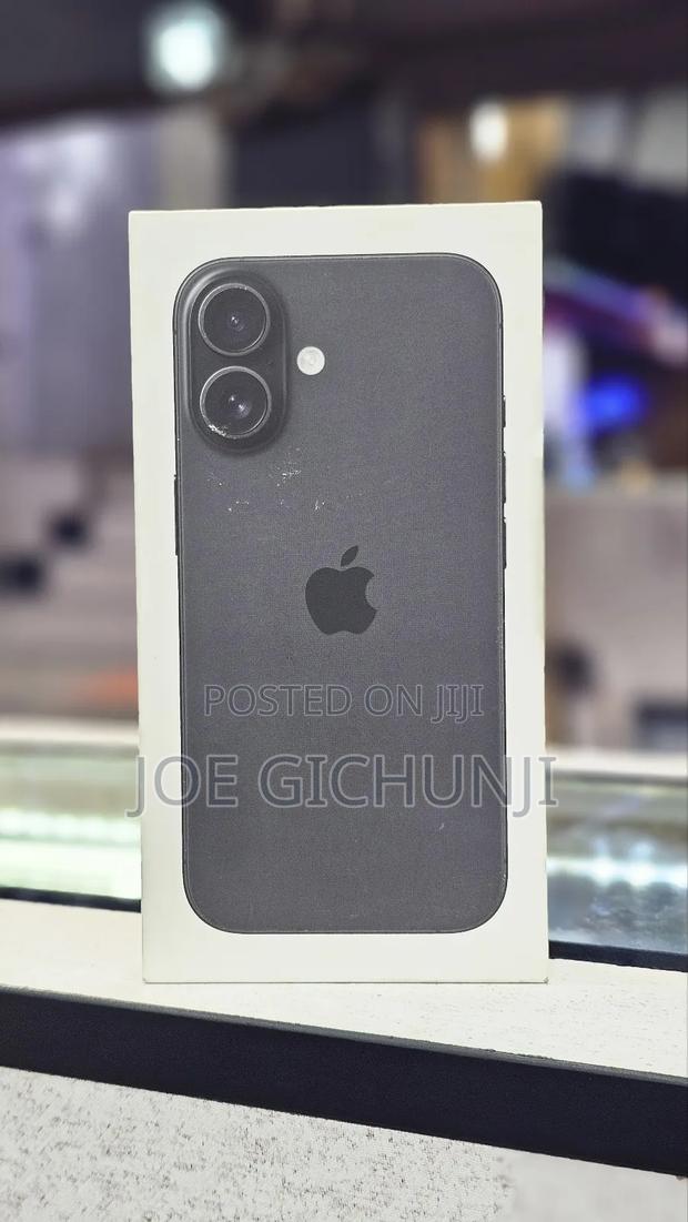 New Apple iPhone 16 256 GB Black - thumbnail 2