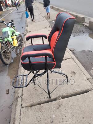 Rotating Simple Kinyozi Seats - thumbnail 2