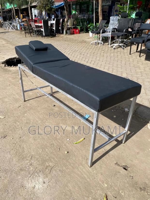 Black Leather Massage Bed - thumbnail 5