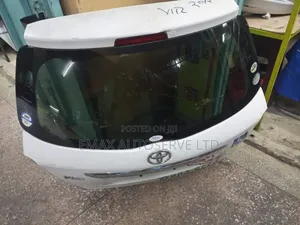 Boot / Tailgate Vitz 2012