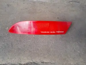 Toyota Rush Rear Bumper Reflector