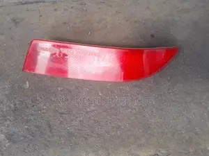 Toyota Rush Rear Bumper Reflector