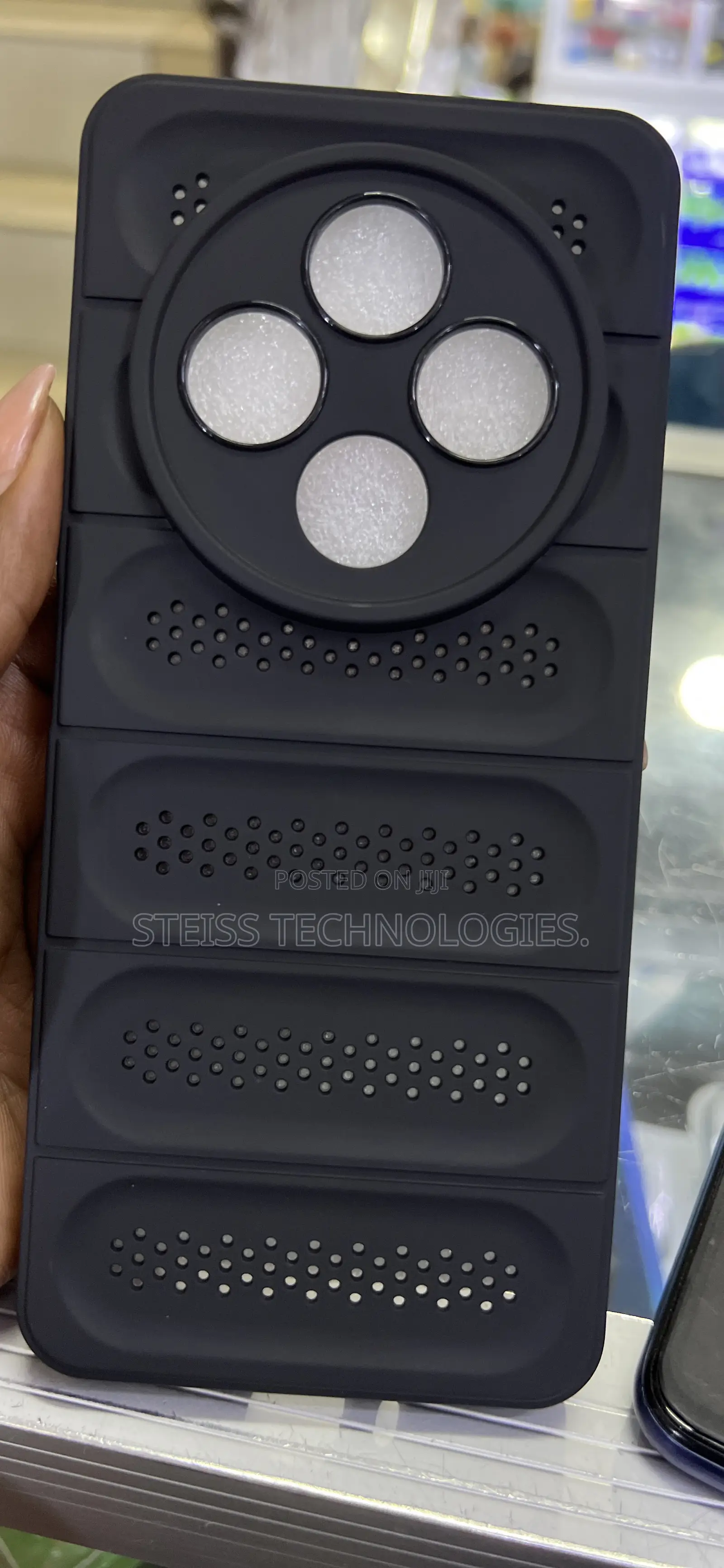 Dotted Redmi 14C Backcases.