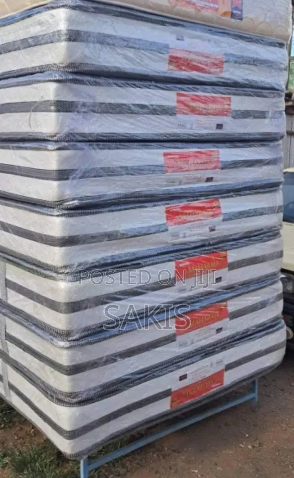 Revamp! 5 X 6 X 8 Bobmil Maharaja Spring Mattresses. Tulete?