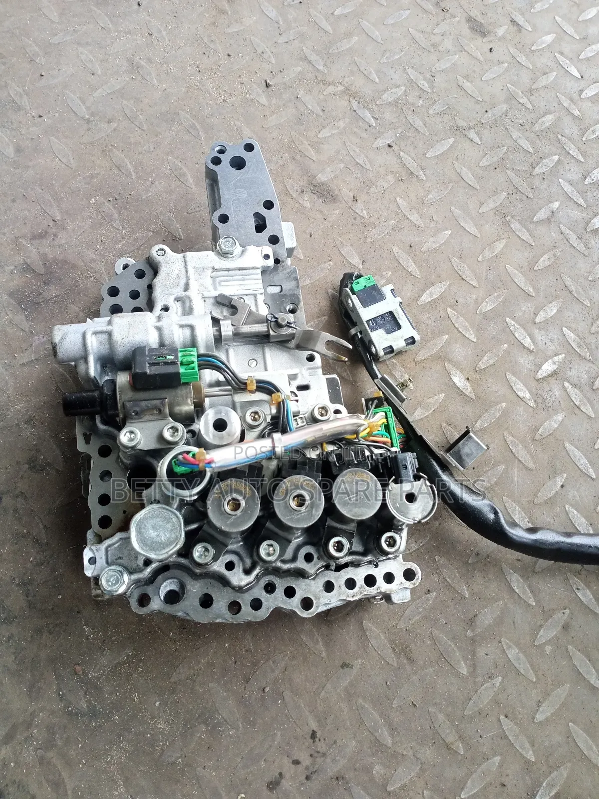 Nissan X Trail MR 20 Gearbox Valve Body