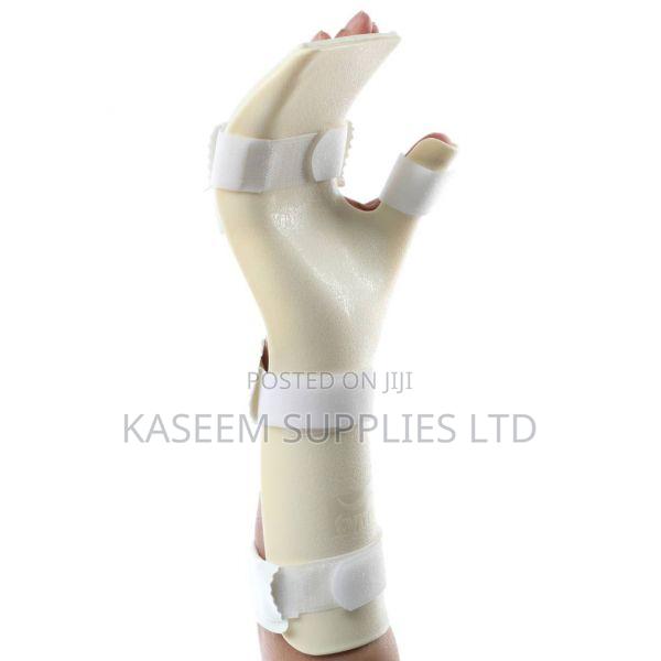 Tynor E-29 Hand Resting Splint (Left/Right, S/M/L) - main view