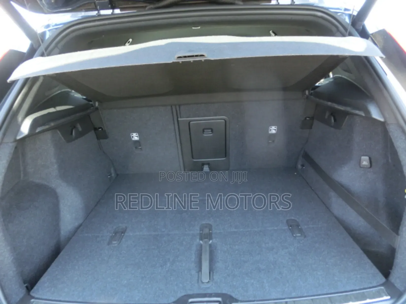 Volvo XC40 2018 Gray
