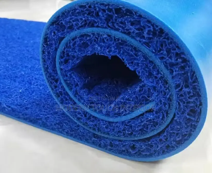 Heavy-Duty PVC Spaghetti Carpet