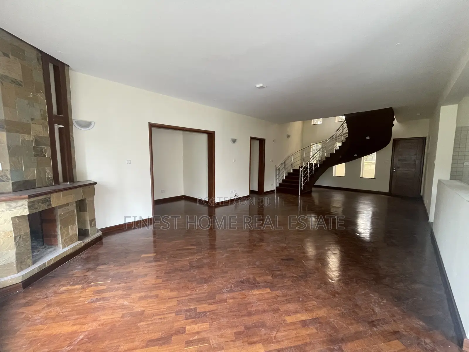 5bdrm Villa in Lavington for sale