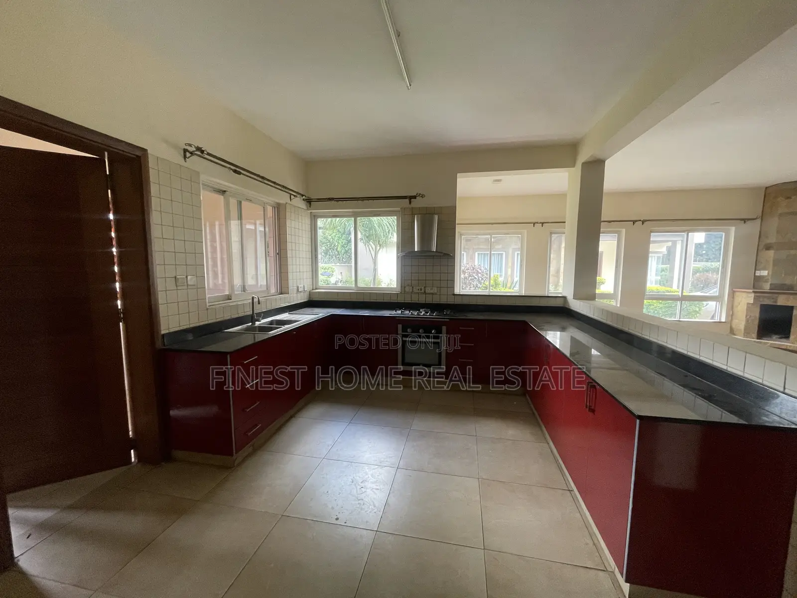 5bdrm Villa in Lavington for sale