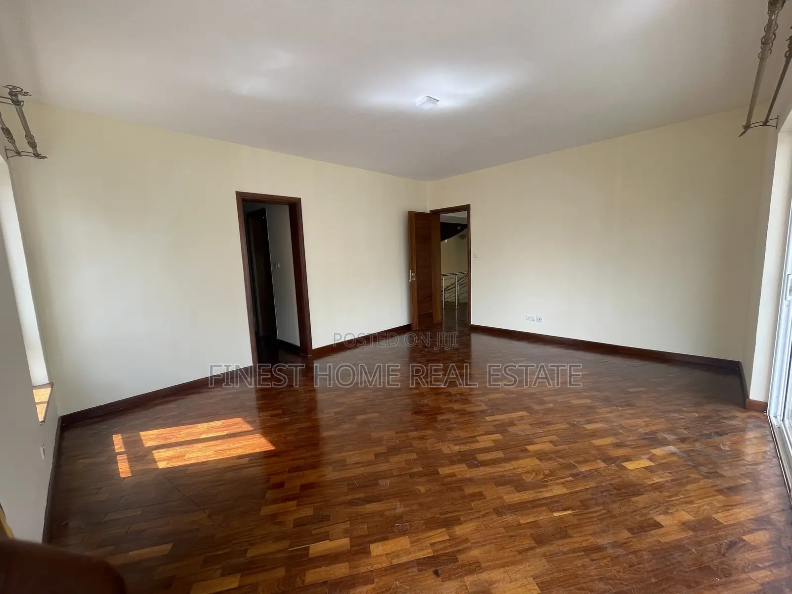 5bdrm Villa in Lavington for sale