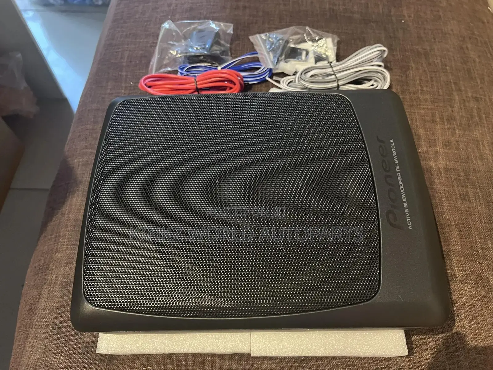 Pioneer TS-BW200LA Car Ultra-Thin 700W Underseat Subwoofer