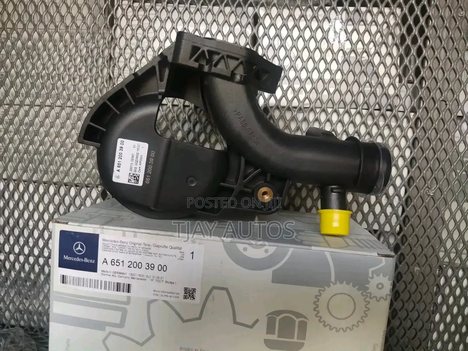 Water Outlet Fuel Filter Housing A6512001056 Mercedes Om651