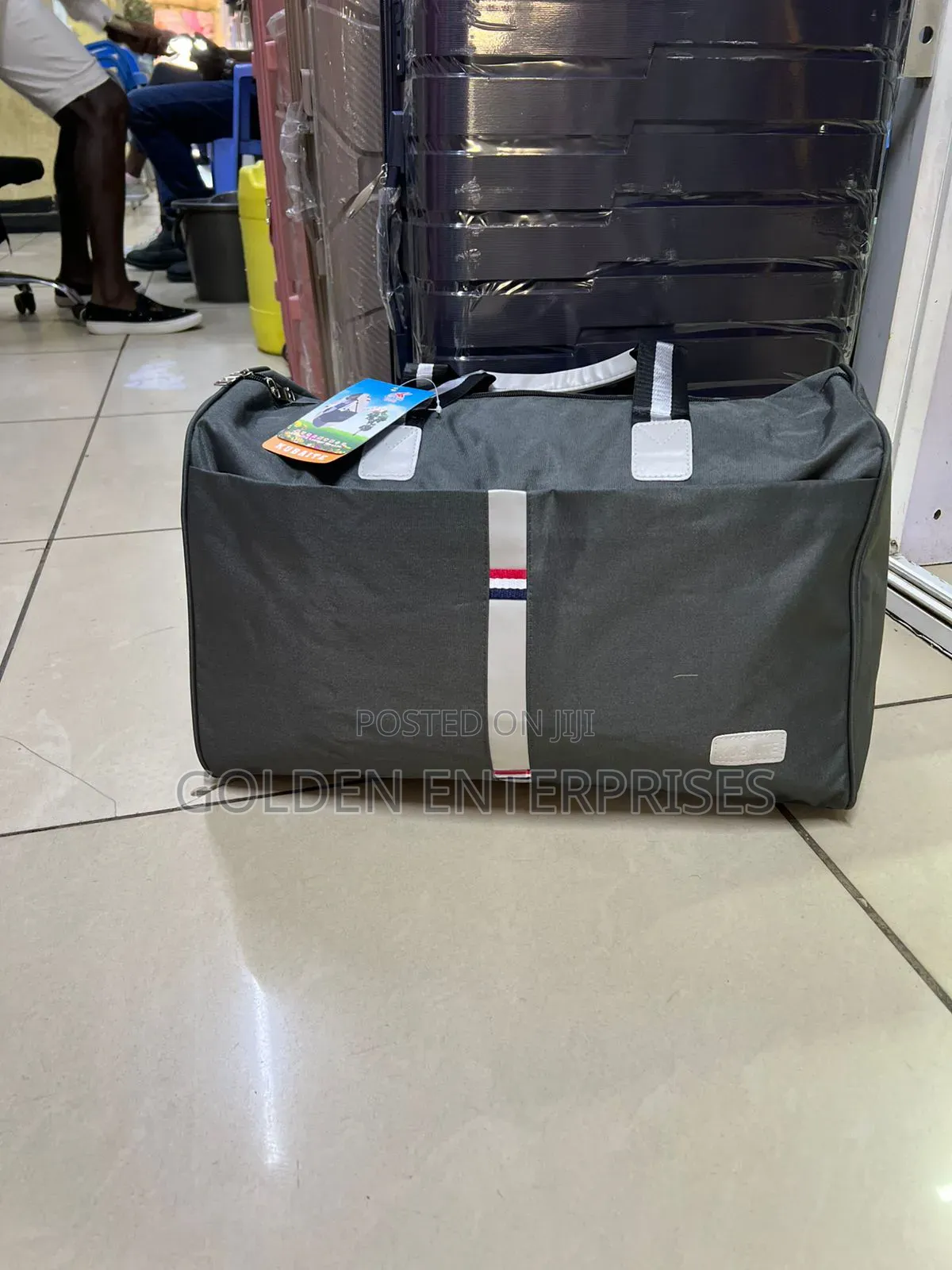 Grey Large Capacity Travel Luggage Bag